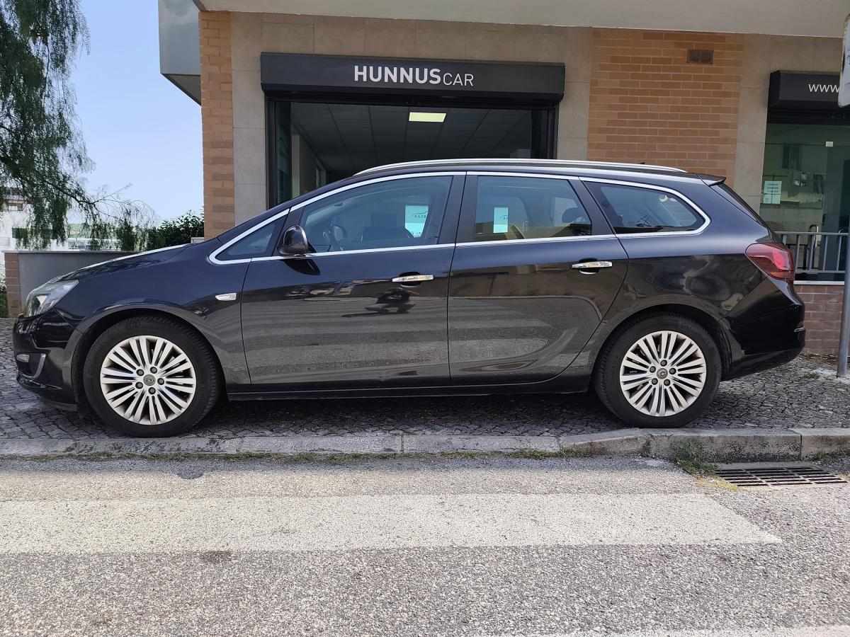 opel-astra-sport-tourer-2012-diesel-1686cc