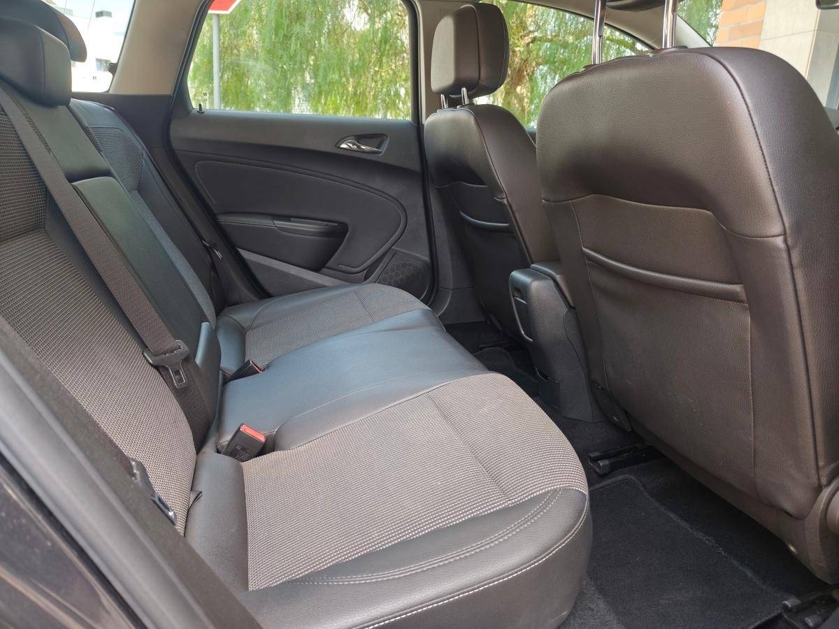 opel-astra-sport-tourer-2012-diesel-1686cc