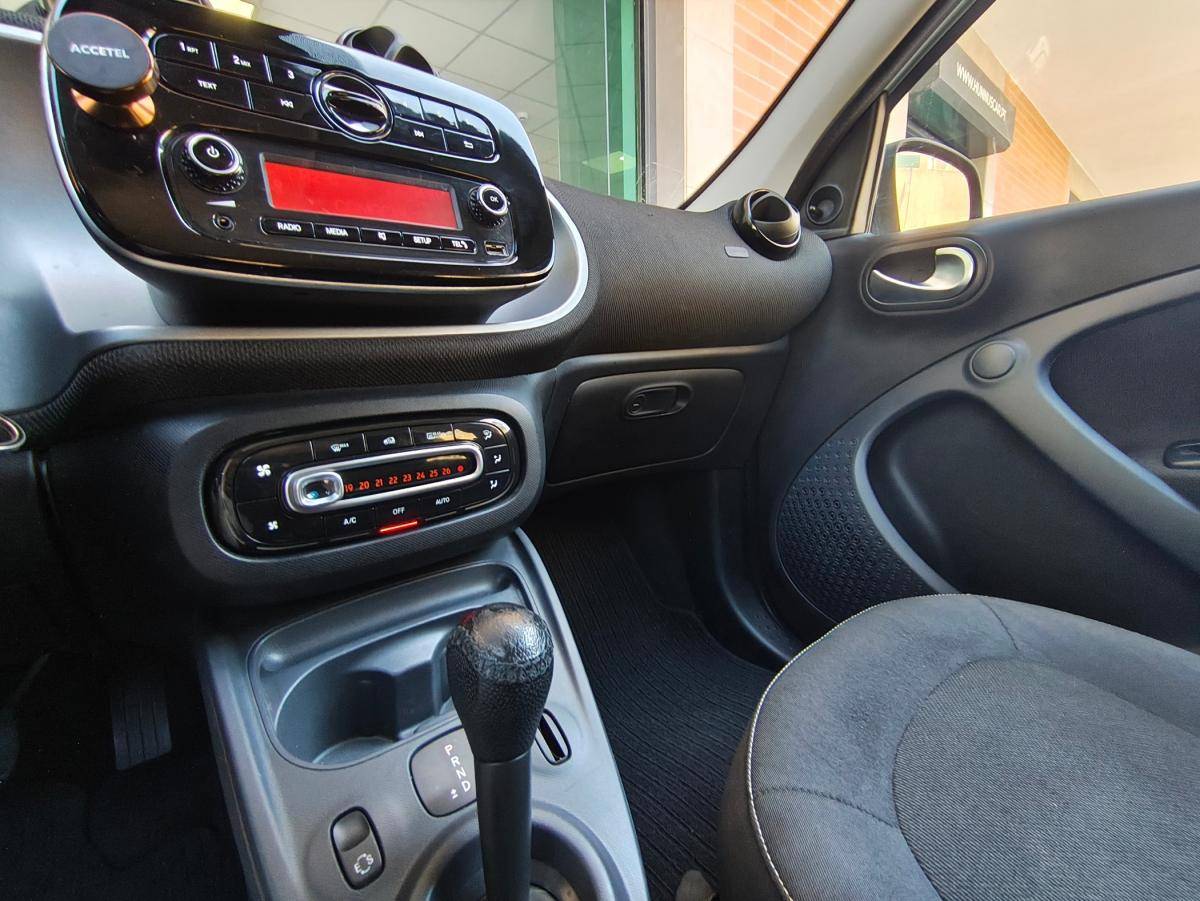 smart-forfour-2018-gasolina-999cc