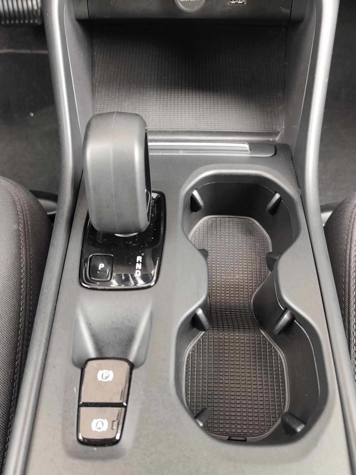volvo-xc40-2021-hibrido-a-gasolina-1477cc