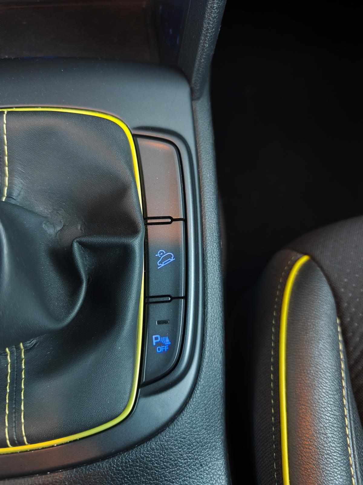 hyundai-kauai-2018-gasolina-998cc
