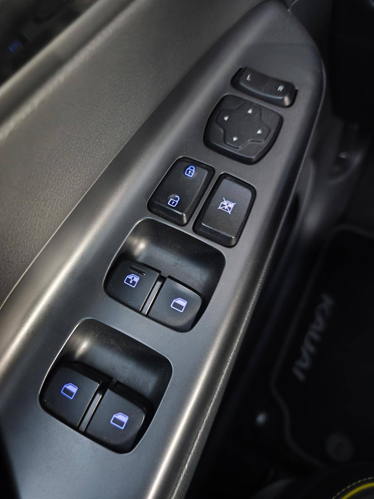 hyundai-kauai-2018-gasolina-998cc