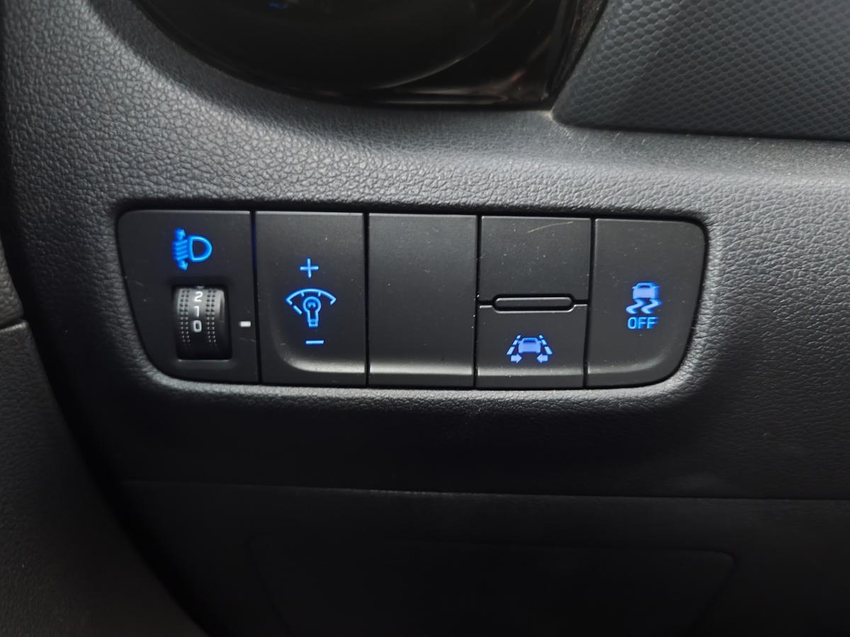 hyundai-kauai-2018-gasolina-998cc