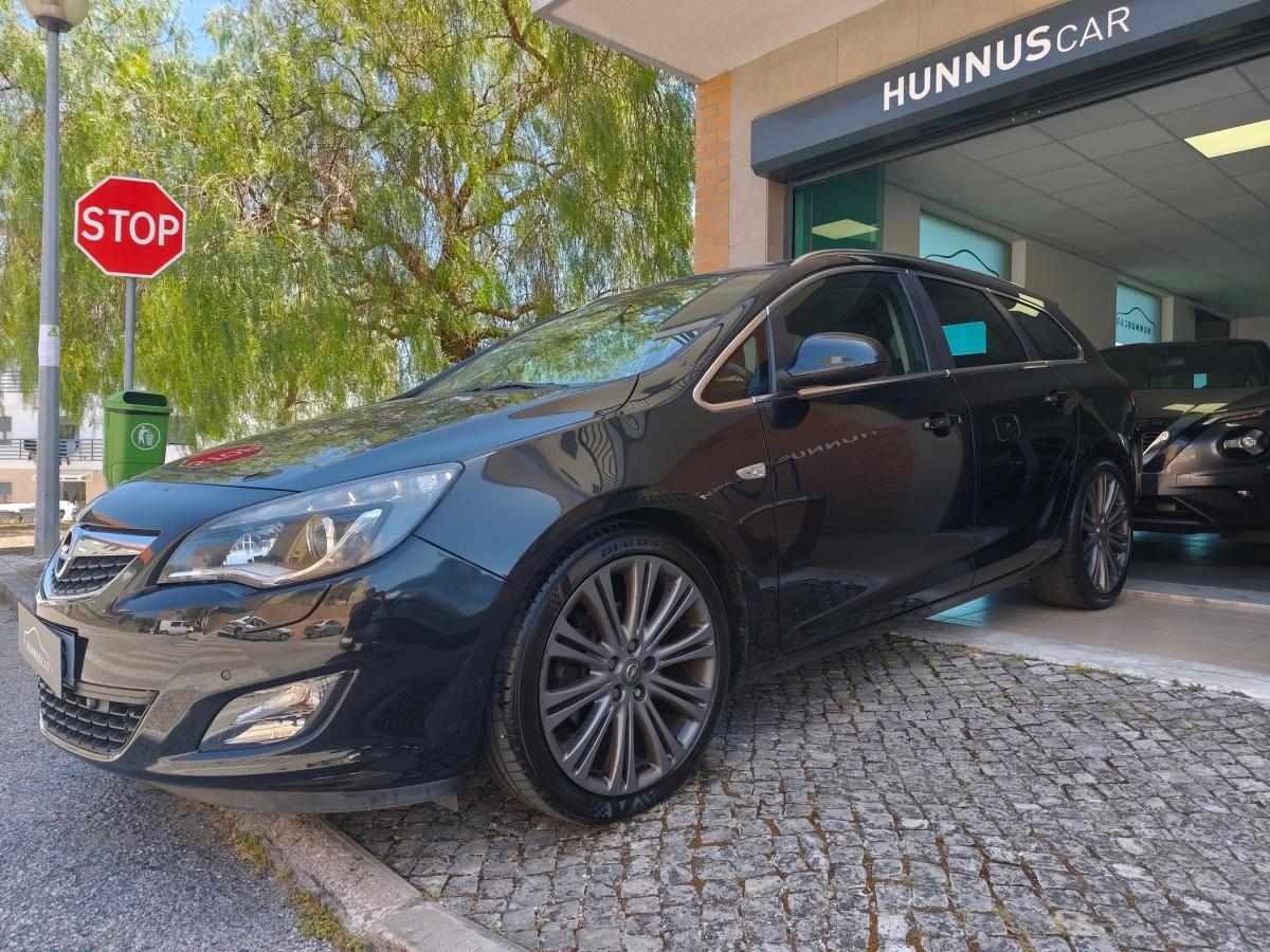opel-astra-sport-tourer-2011-gasolina-1598cc