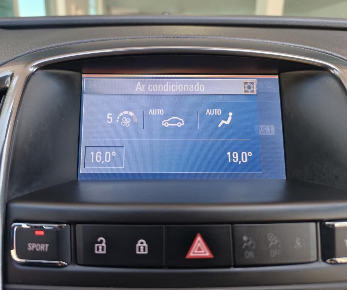 opel-astra-sport-tourer-2011-gasolina-1598cc