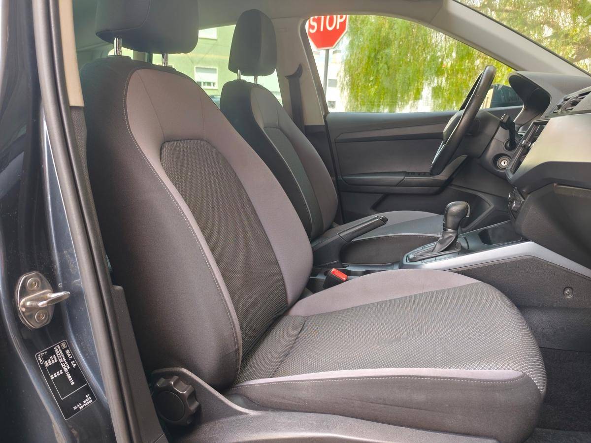 seat-arona-2021-gasolina-999cc