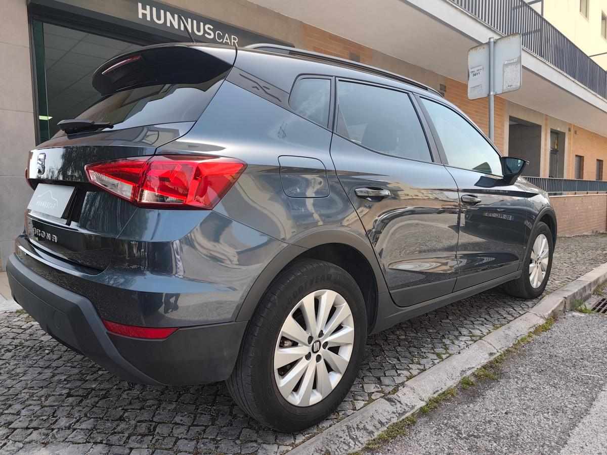 seat-arona-2021-gasolina-999cc