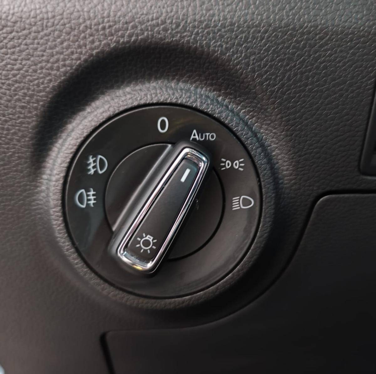 seat-arona-2021-gasolina-999cc