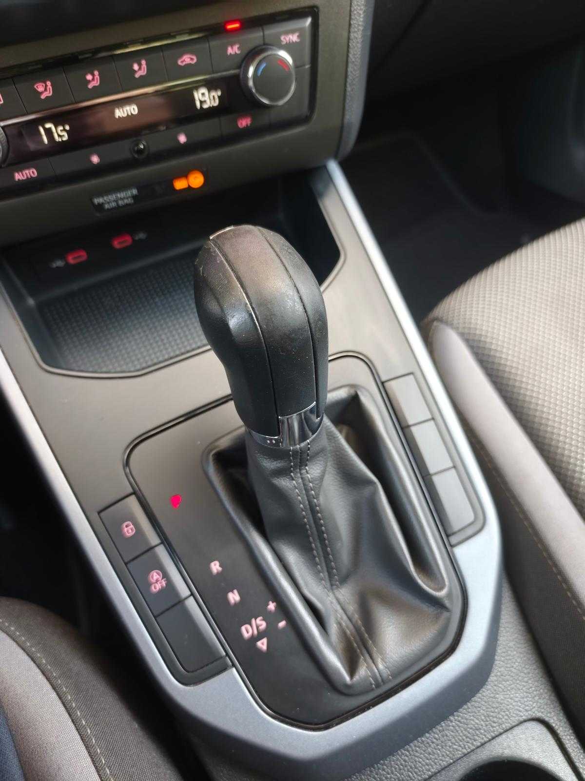 seat-arona-2021-gasolina-999cc