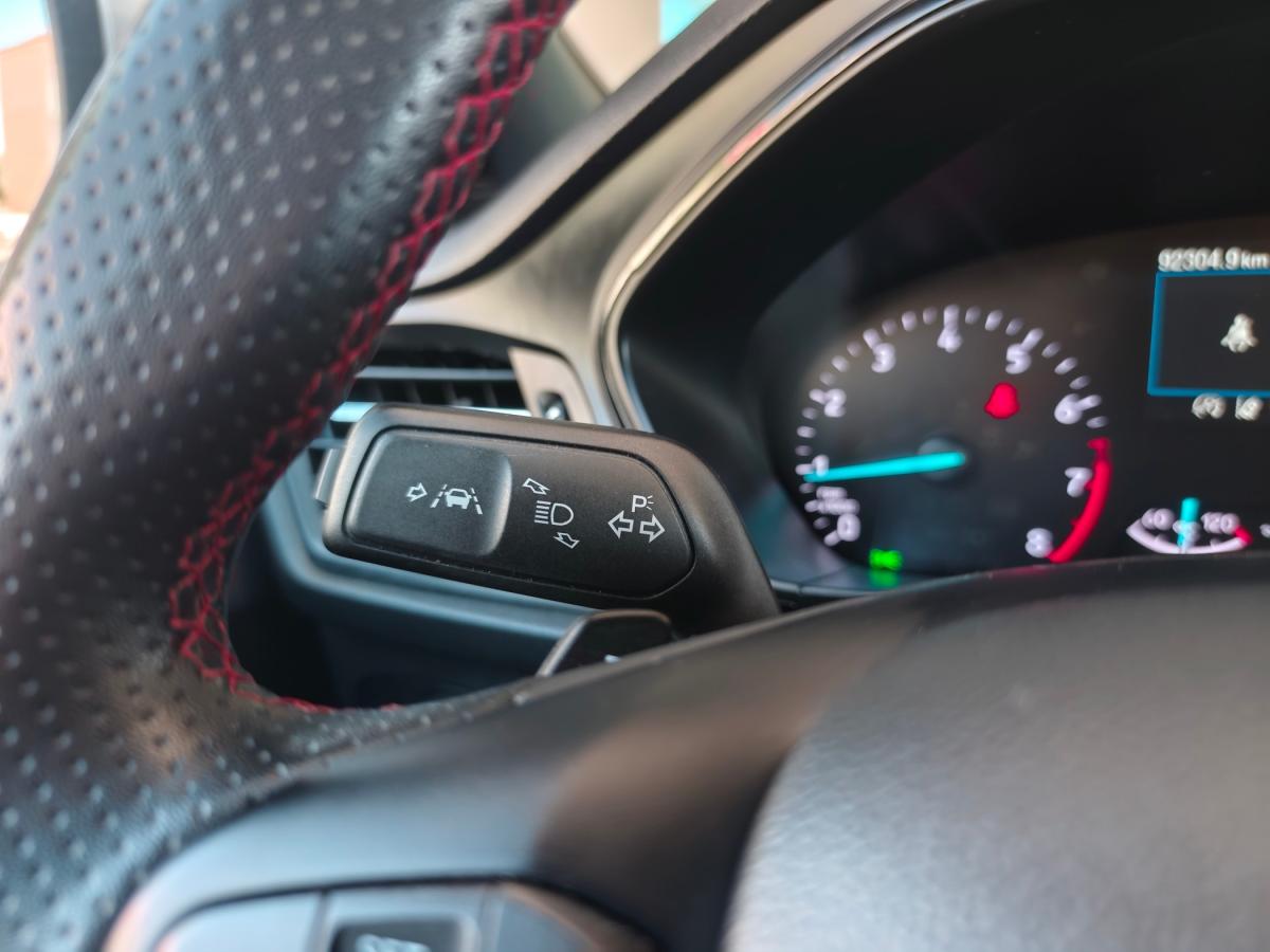 ford-focus-sw-2023-gasolina-998cc