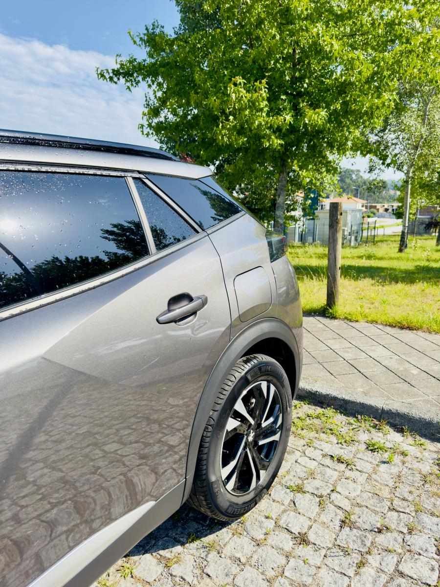 peugeot-2008-2020-gasolina-1199cc