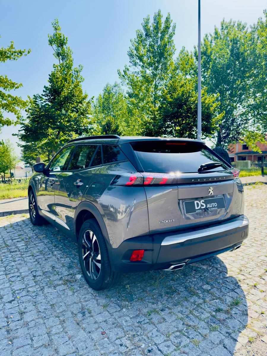 peugeot-2008-2020-gasolina-1199cc