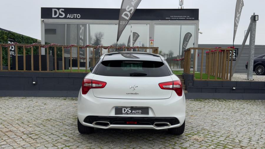 citroen-ds5-2014-hibrido-a-diesel-1997cc