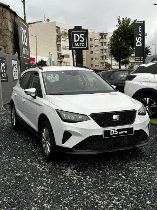 seat-arona-2025-gasolina-999cc