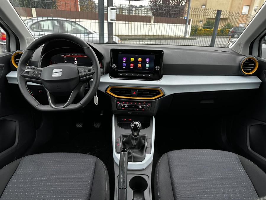 seat-arona-2025-gasolina-999cc