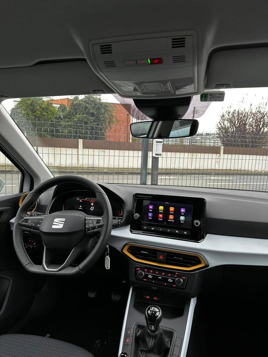 seat-arona-2025-gasolina-999cc
