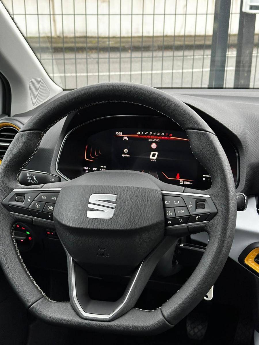 seat-arona-2025-gasolina-999cc