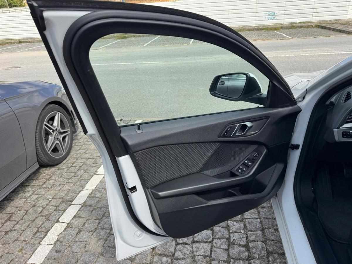 bmw-serie-1-116i-2022-gasolina-1499cc