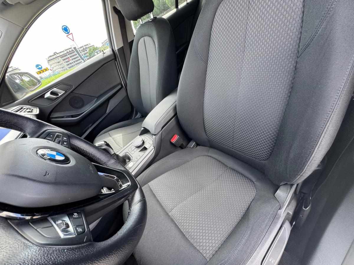 bmw-serie-1-116i-2022-gasolina-1499cc