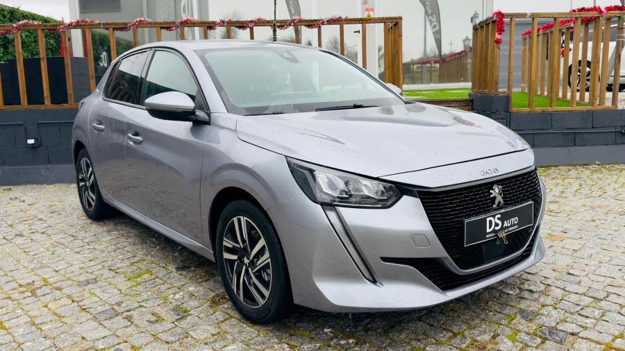 peugeot-208-2023-gasolina-1199cc