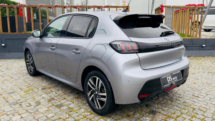 peugeot-208-2023-gasolina-1199cc