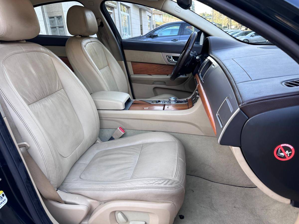 jaguar-xf-2008-diesel-2720cc