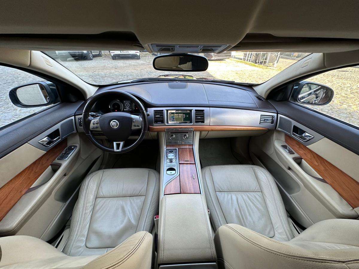 jaguar-xf-2008-diesel-2720cc