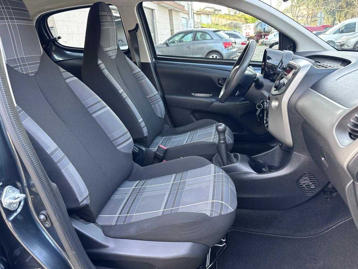peugeot-108-2016-gasolina-1199cc