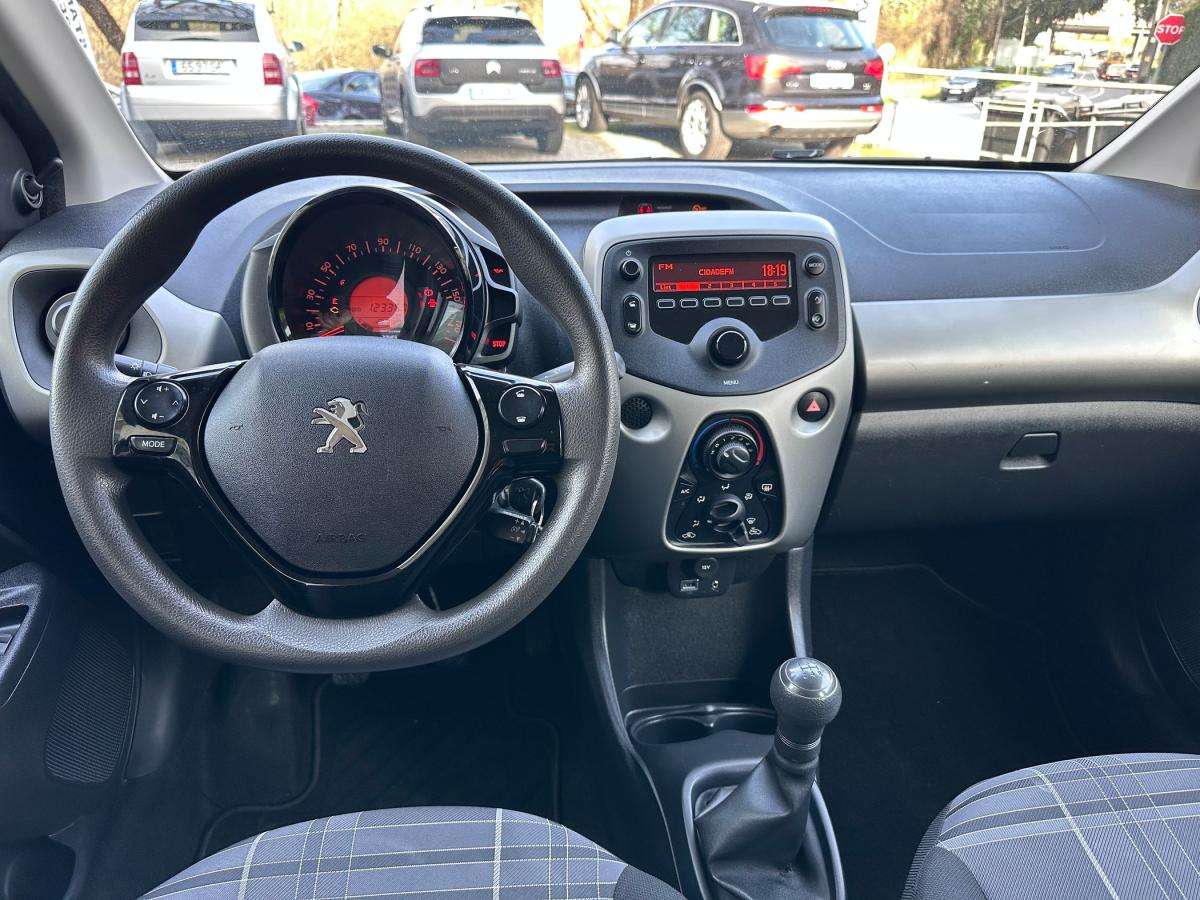 peugeot-108-2016-gasolina-1199cc