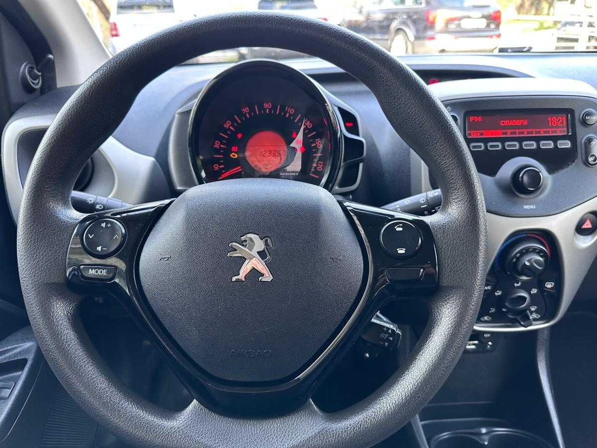 peugeot-108-2016-gasolina-1199cc