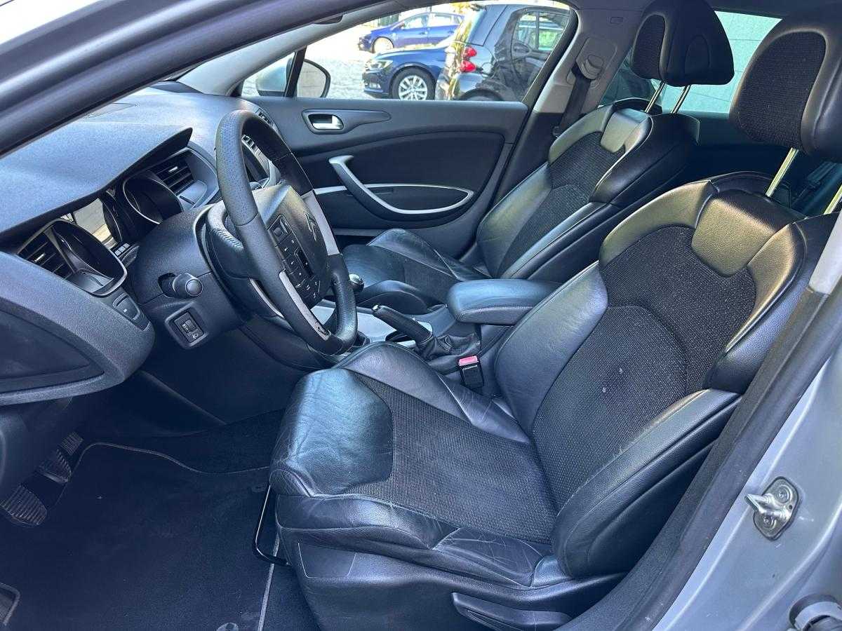 citroen-c5-tourer-2012-diesel-1560cc