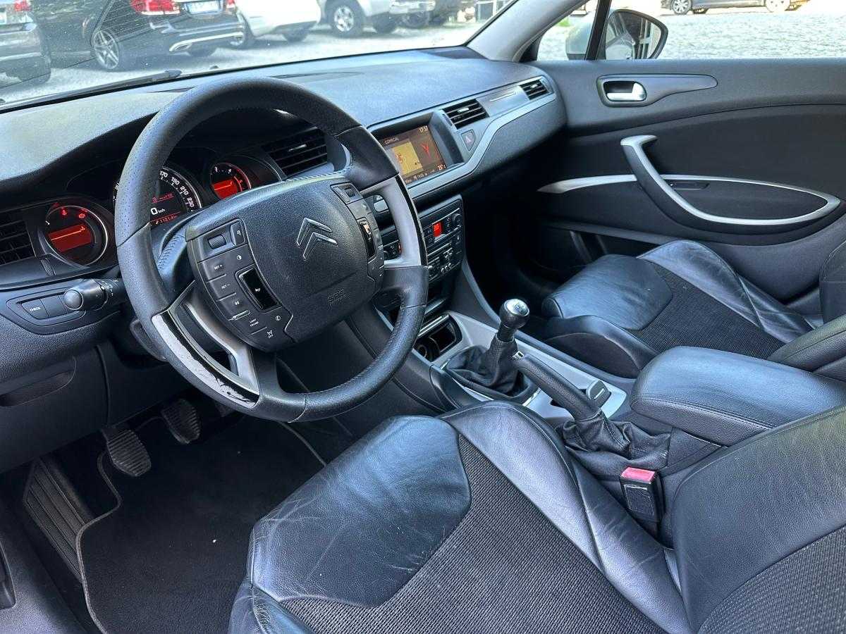citroen-c5-tourer-2012-diesel-1560cc