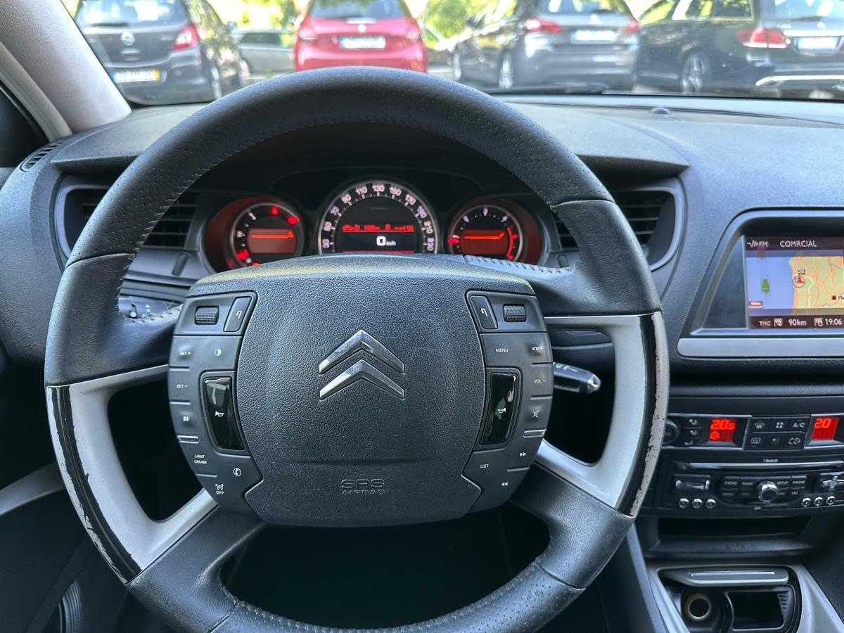 citroen-c5-tourer-2012-diesel-1560cc