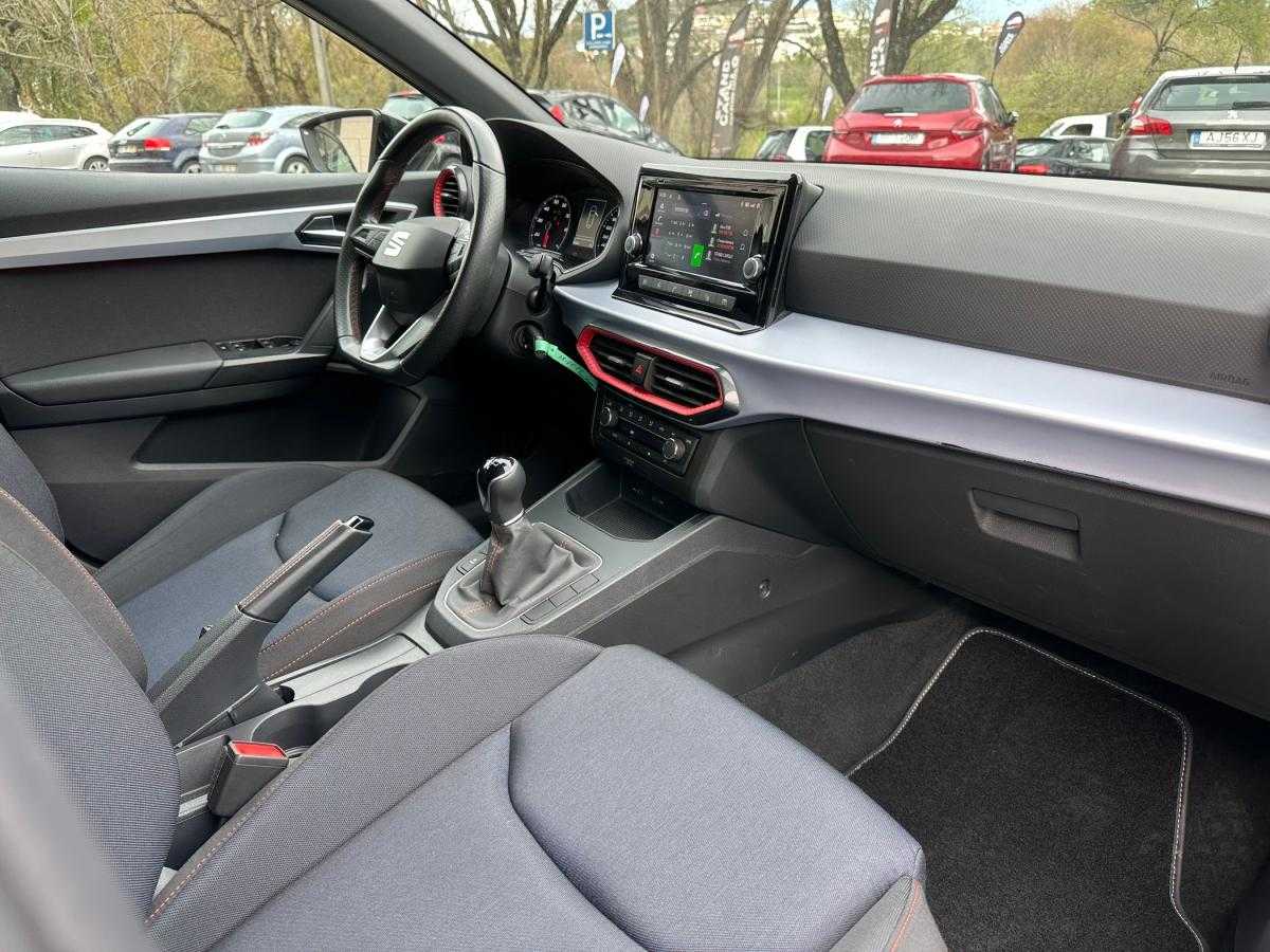 seat-ibiza-2022-gasolina-999cc