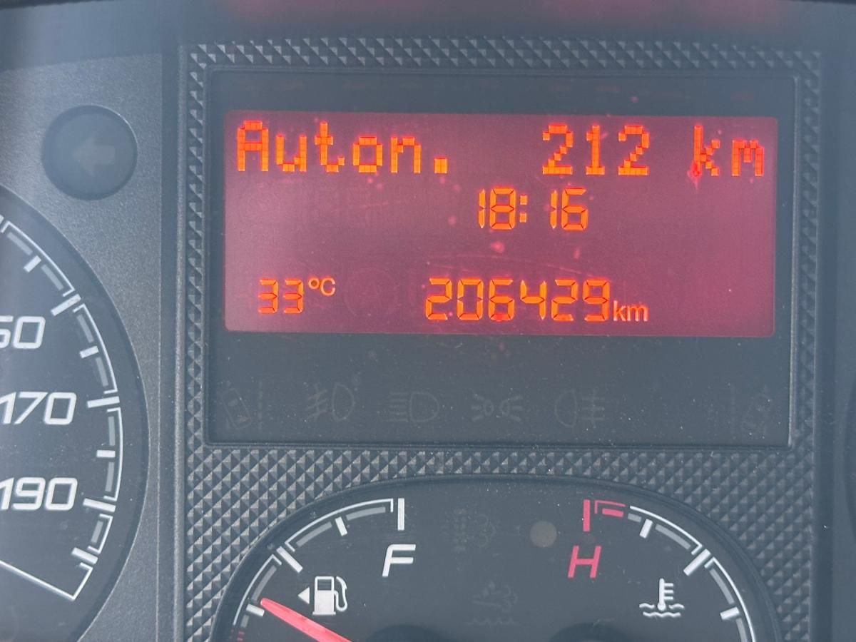 peugeot-boxer-2015-diesel-2198cc