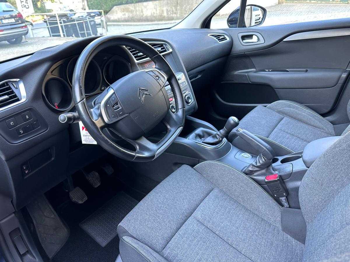 citroen-c4-2017-gasolina-1199cc