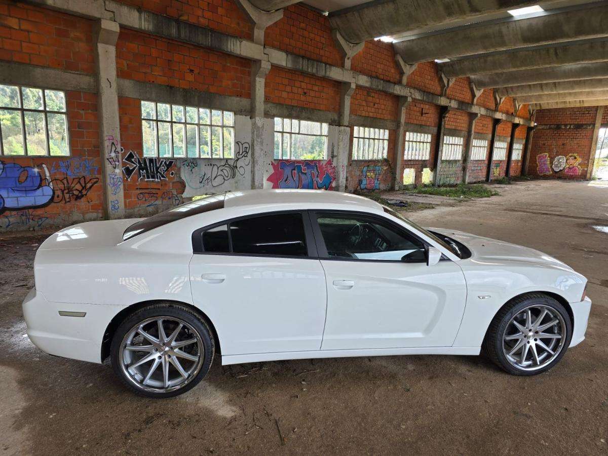 dodge-charger-2013-gasolina-5700cc