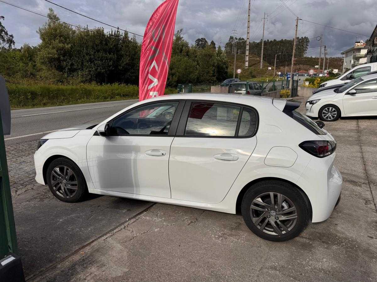 peugeot-208-2021-diesel-1499cc