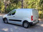 peugeot-partner-2010-diesel-1560cc