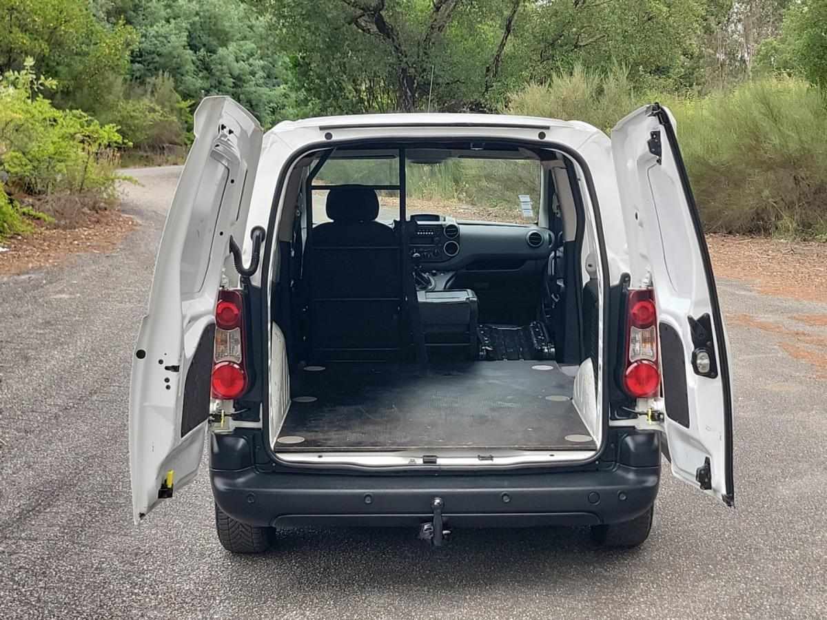 peugeot-partner-2018-diesel-1560cc