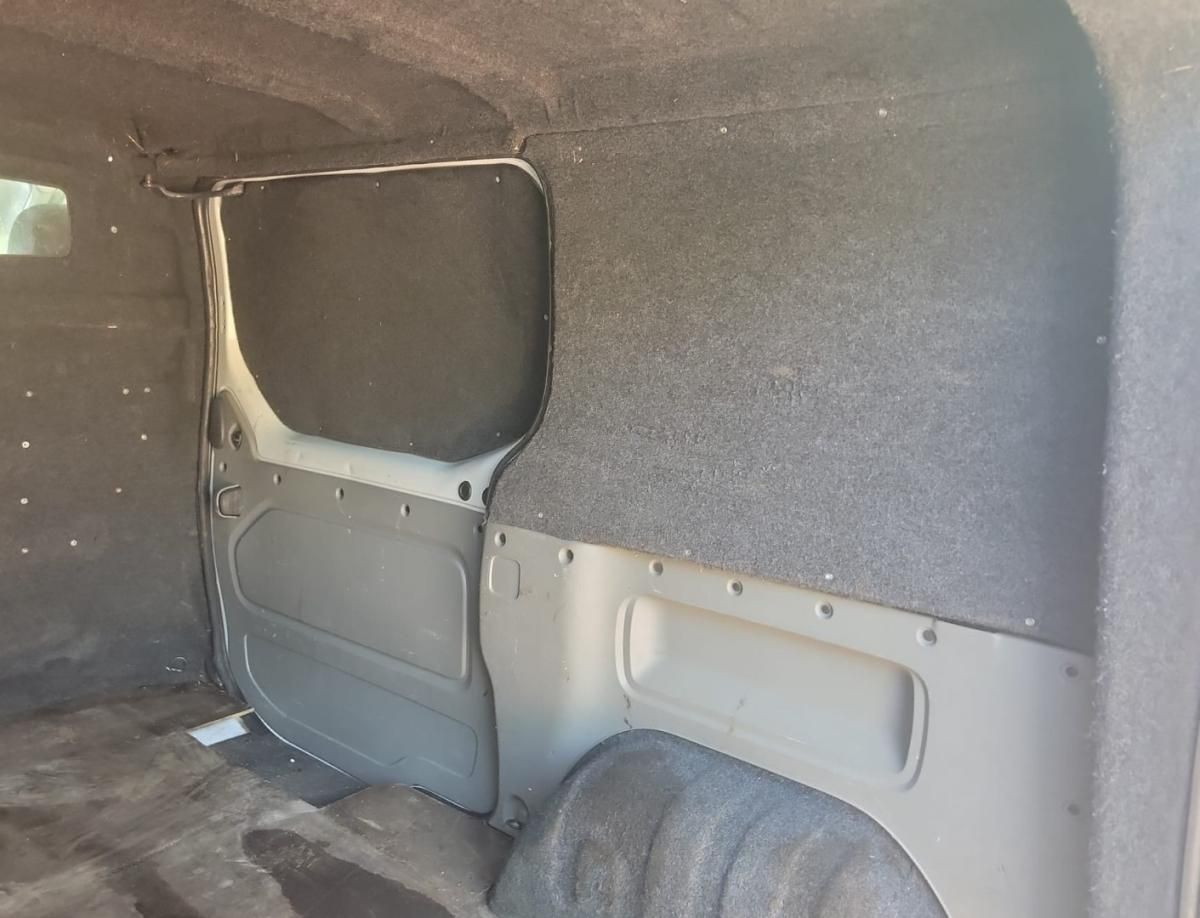 renault-trafic-2013-diesel-1995cc