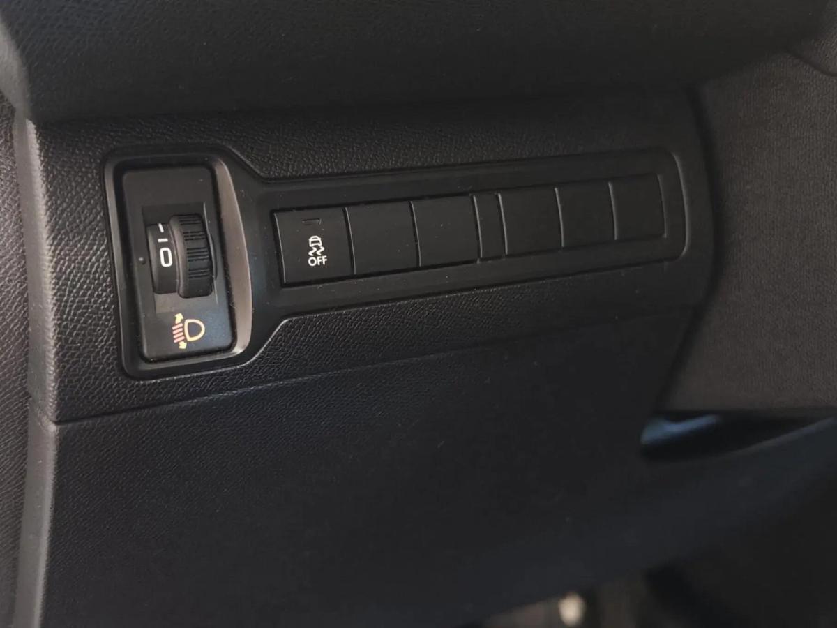 peugeot-308-sw-2014-diesel-1560cc