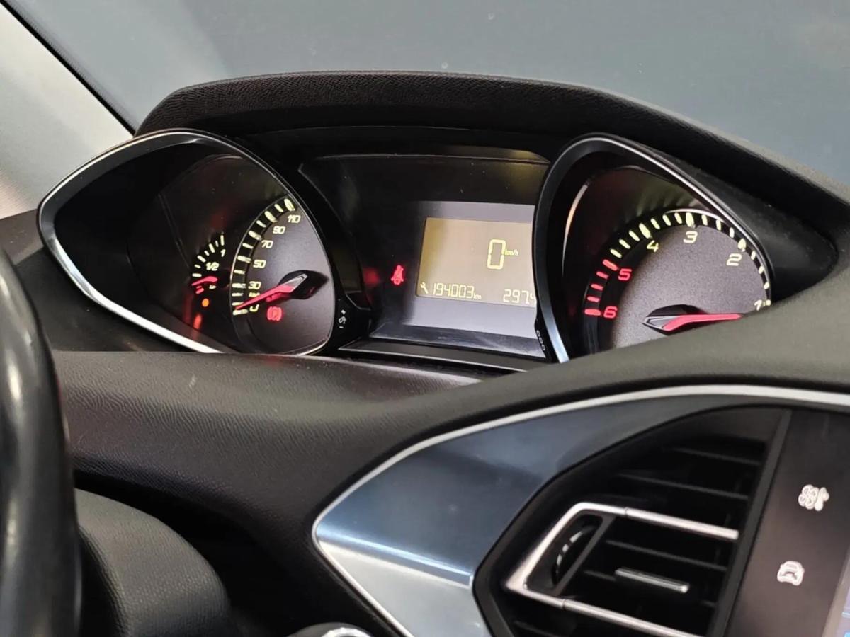 peugeot-308-sw-2014-diesel-1560cc
