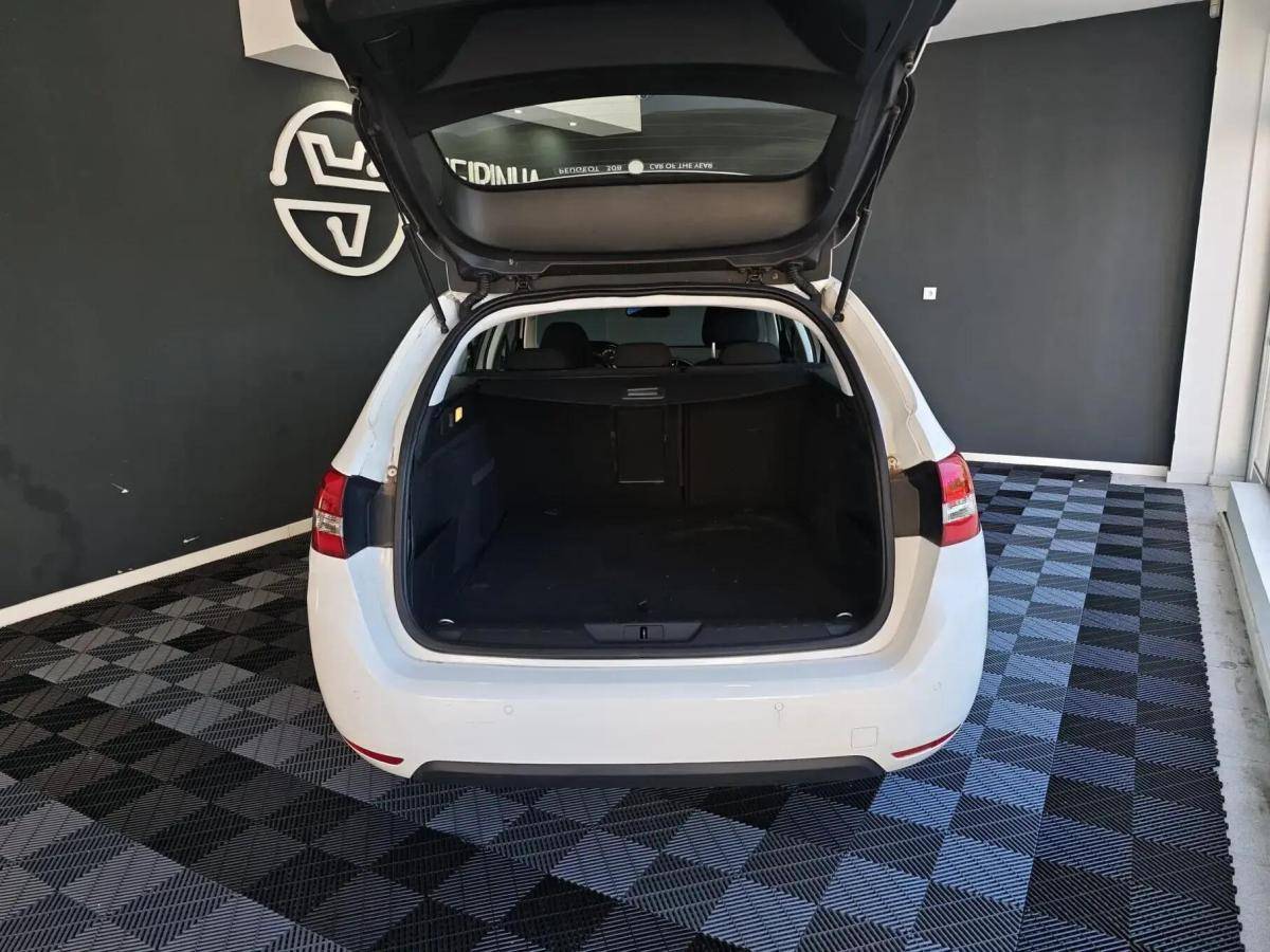 peugeot-308-sw-2014-diesel-1560cc