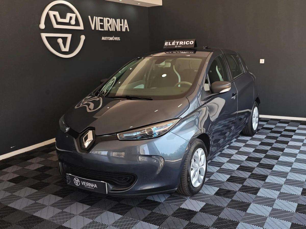 renault-zoe-2017-eletrico-0cc