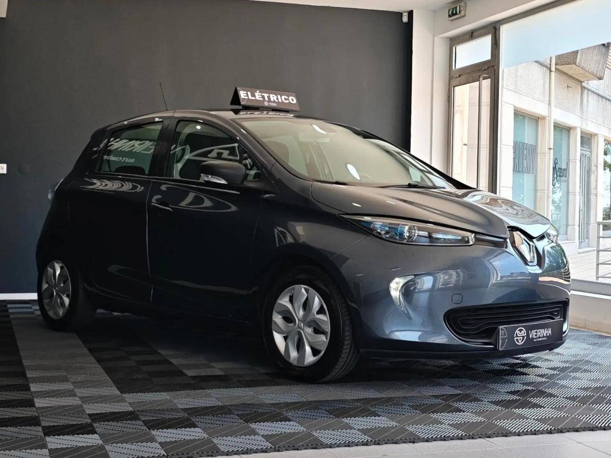 renault-zoe-2017-eletrico-0cc