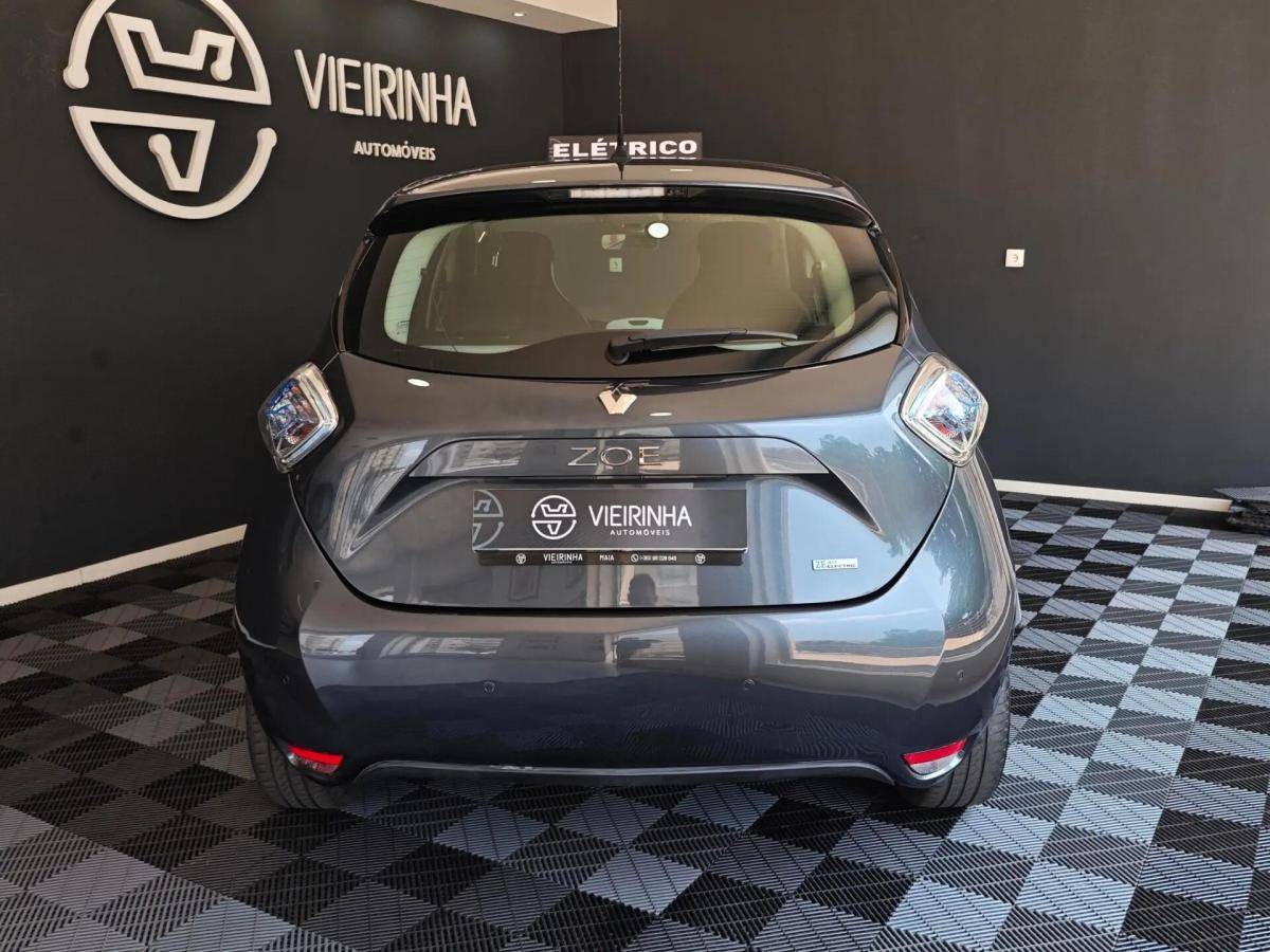 renault-zoe-2017-eletrico-0cc