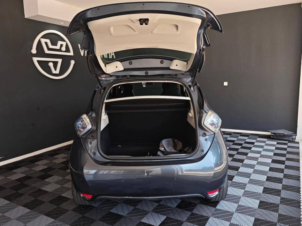 renault-zoe-2017-eletrico-0cc
