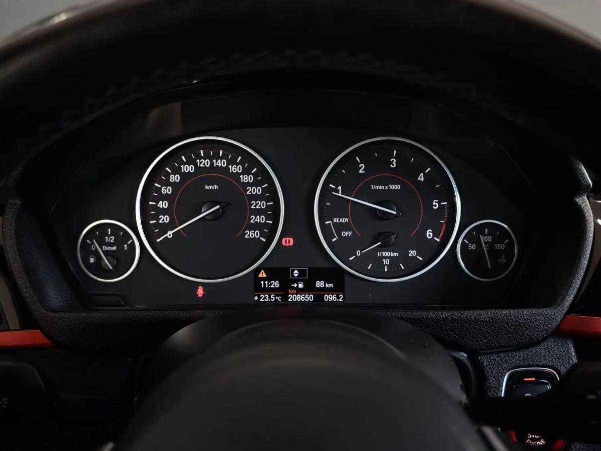 bmw-serie-3-320d-touring-2012-diesel-1995cc