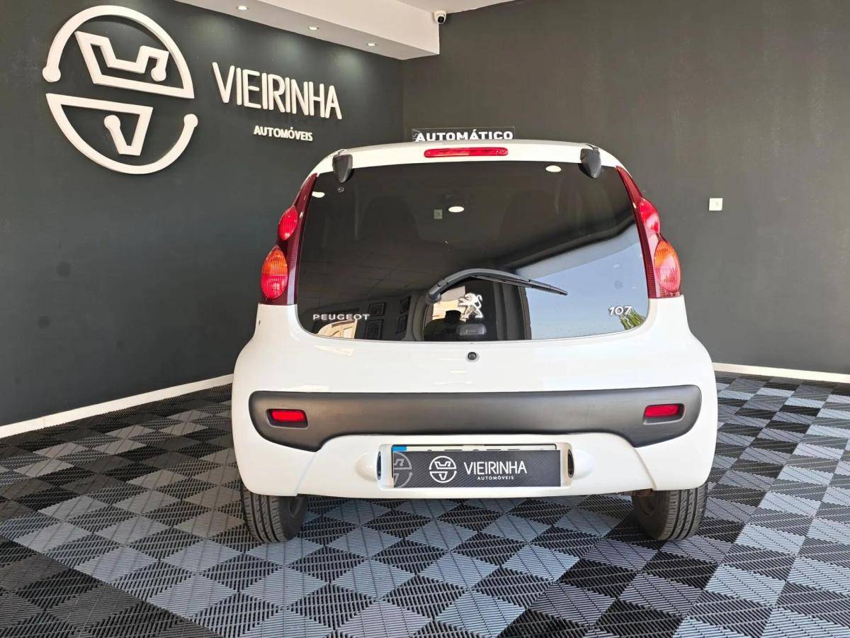 peugeot-107-2014-gasolina-998cc